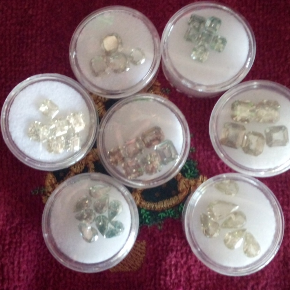 💎❤️💎Diamond colored moissanites 💎❤️💎
